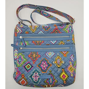 Vera Bradley Double Zip Hipster painted Medallion Cross Body Purse Bag RETIRED